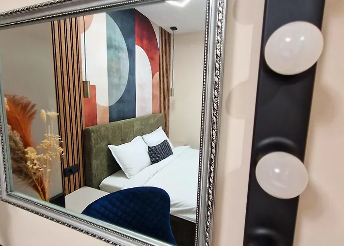 Lejlighed By The Pool #7